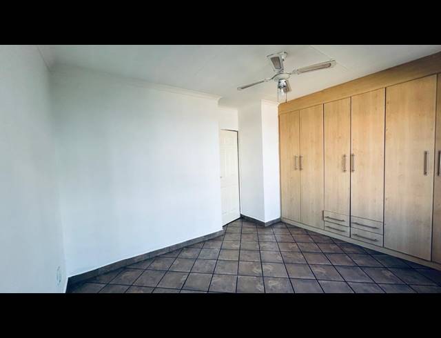 4 BEDROOM TOWNHOUSE FOR SALE IN WATERKLOOF EAST